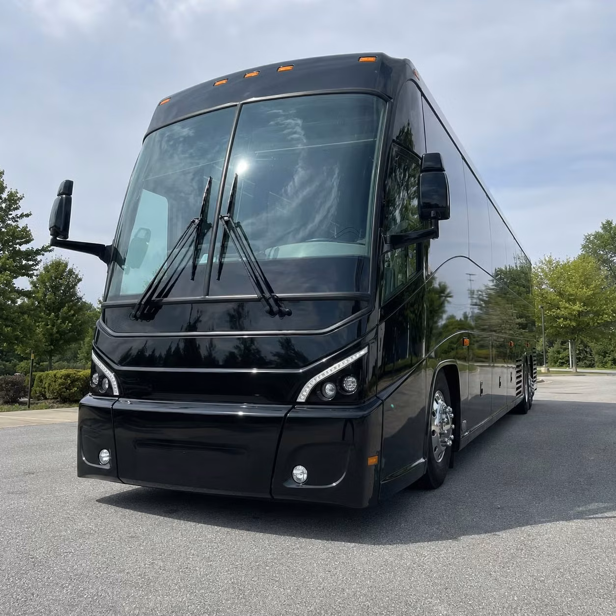 airport transfers and off site parking shuttles for las vegas corporate teams
