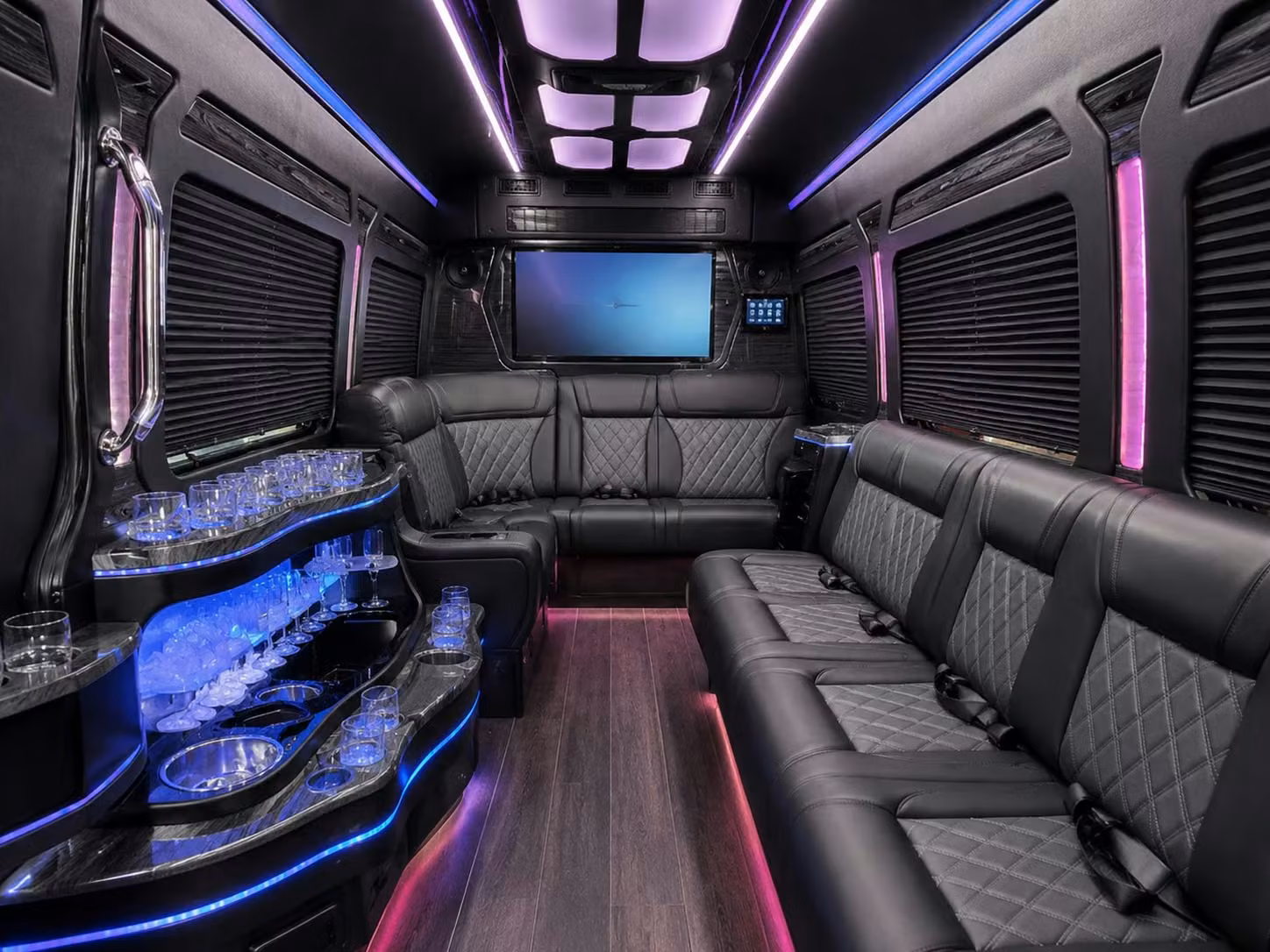 las vegas outdoor and stem field trips need the right bus